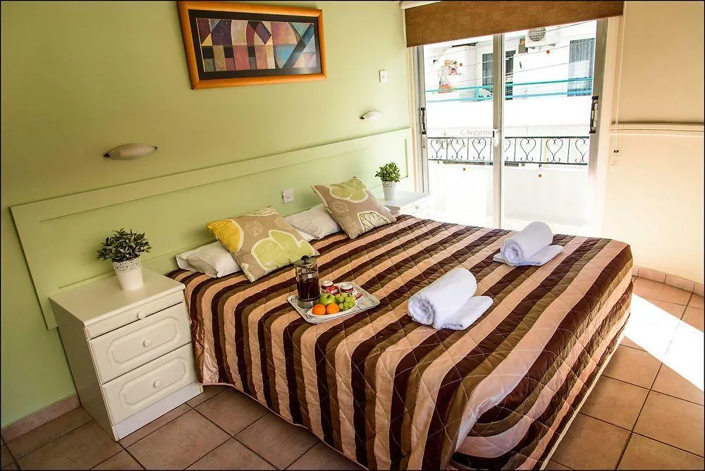 Roseum Boutique Hotel Larnaca 3*,